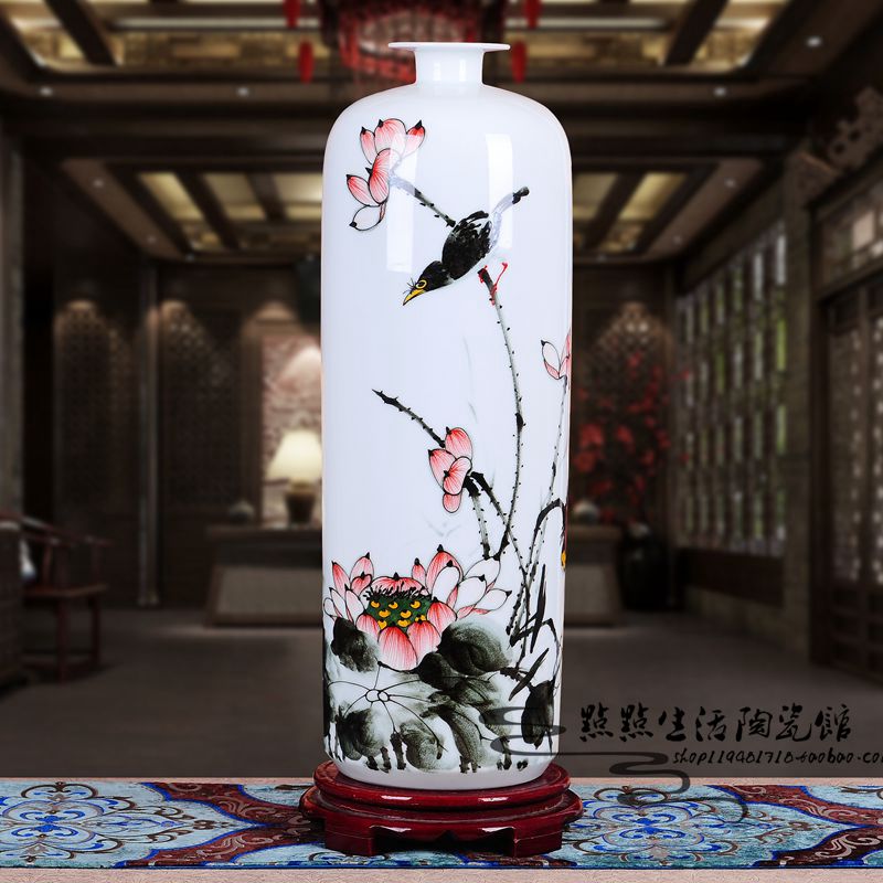 Jingdezhen ceramic vase high-grade hand-painted lotus pond porcelain living room home decoration countertop ornaments handicrafts