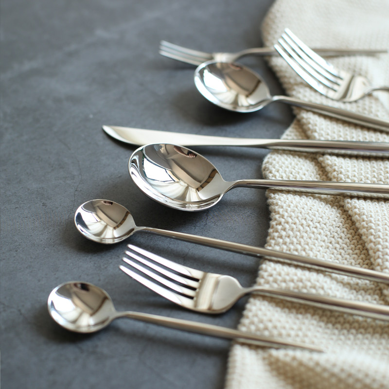 ��������ɫ���ⲻ������Ͳ;�s35