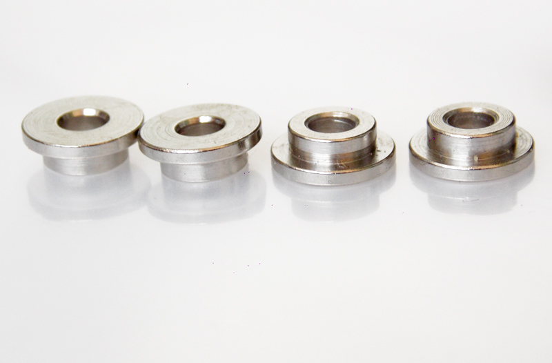 Pressure riveting Cylindrical riveting stud Cylindrical pin Iron step column Double-pass non-threaded cylindrical hardware step iron column