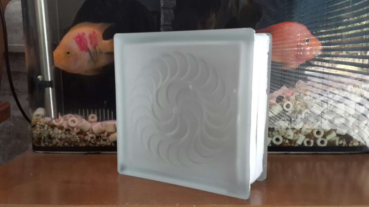 Acid - screw glass brick partition hollow glass brick drawing room compartment wall glass brick background