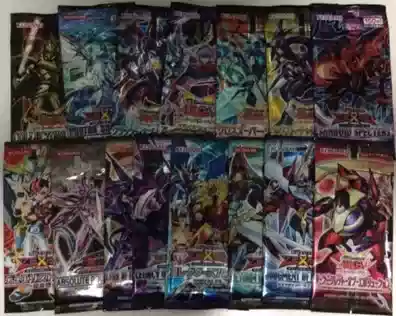 Order over 100 yuan plus 6 yuan to get a random pack of card packs(buy over 100 to buy 1 pack)
