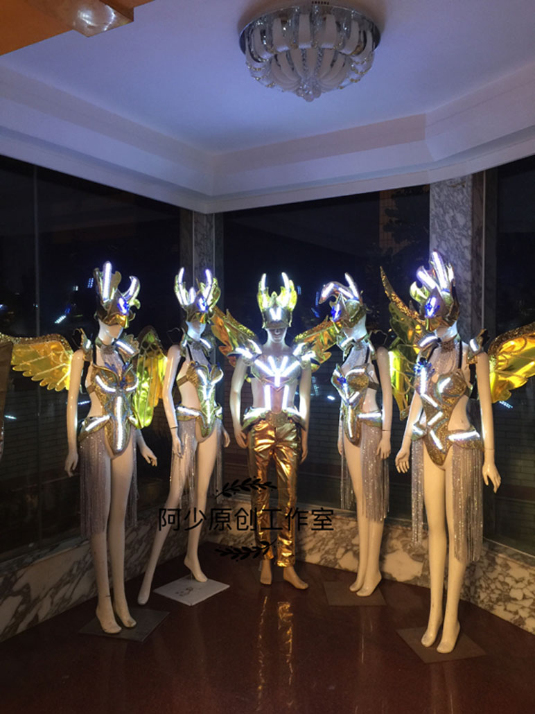 New LED performance luminous angel wings model T walk show stage props for men and women performing costumes