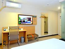 7 days Youpin · Shenzhen East Station Buji Changlong subway station shop excellent bed room