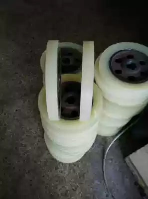 Pulping machine conveyor wheel pressure wheel wrapping rubber wheel line machine wheel Oiler conveyor wheel 195*25