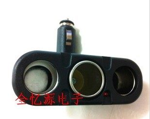 Car one-point three-point cigarette lighter socket one-to-three cigarette lighter car extension power supply 90° folding