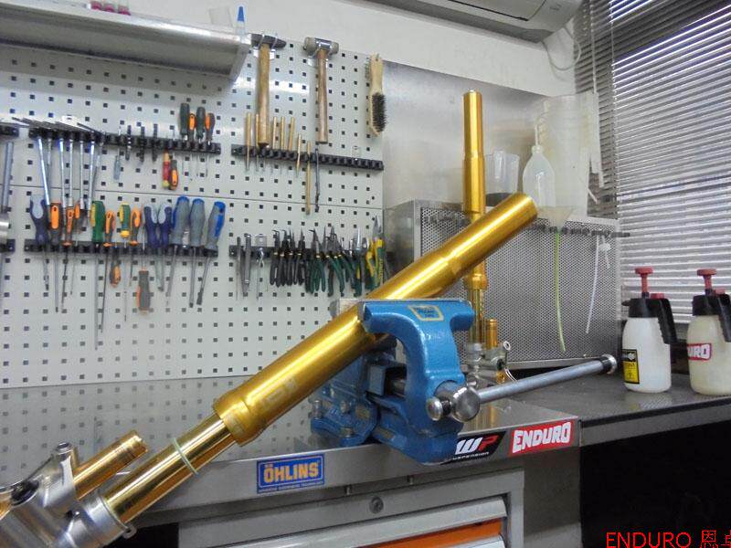 OHlINS damping and repairing for shock-proof maintenance