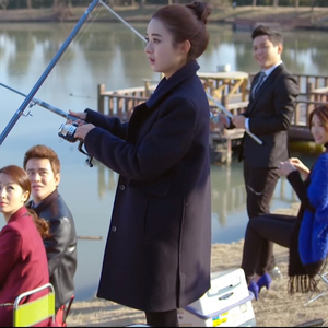 Xue Sơn Sơn đi kèm với cùng một đoạn 2018 mới của phụ nữ Hàn Quốc phiên bản của phần dài của mùa xuân và mùa thu chống mùa len áo len áo