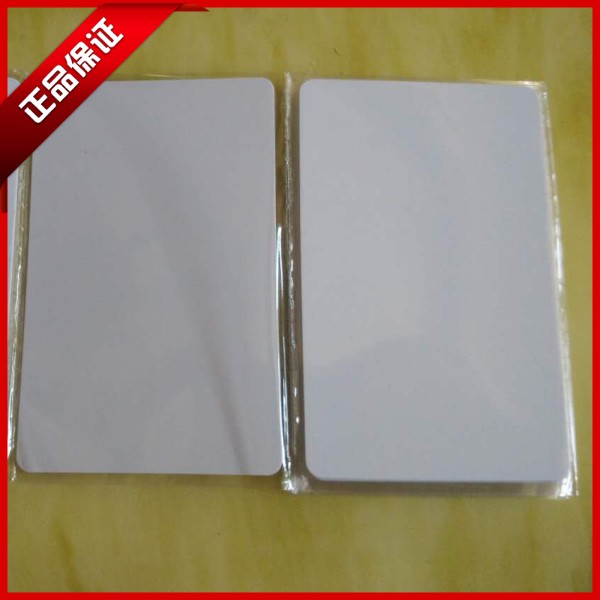 IC THIN CARD INDUCTION CARD ATTENDANCE IC CARD IC DOOR FORBIDDEN CARD DOOR CARD TALKBACK DOOR CARD WHITE CARD COMMUNITY A CARTOON