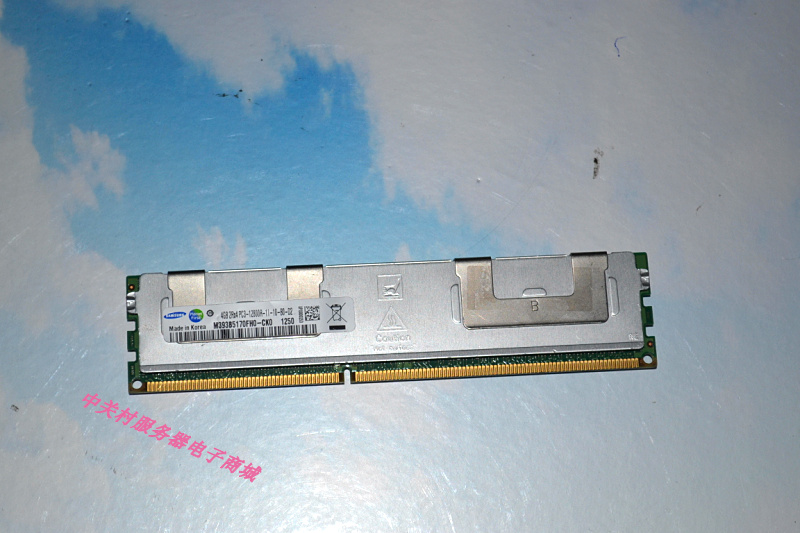 Brand new original samaung Samsung 4GB 2Rx4pc3-12800R-11-10-b0-D2 server memory