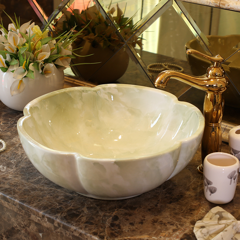 ��Ȫ�մ�̨�������ʯ������ɫ