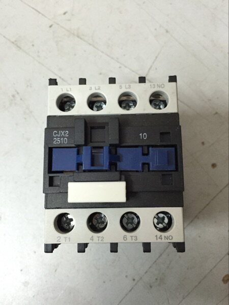 Electric oven AC contactor cJx22510 Hongling Lijia Henglian Debao Sanmai Xinmai love kitchen music