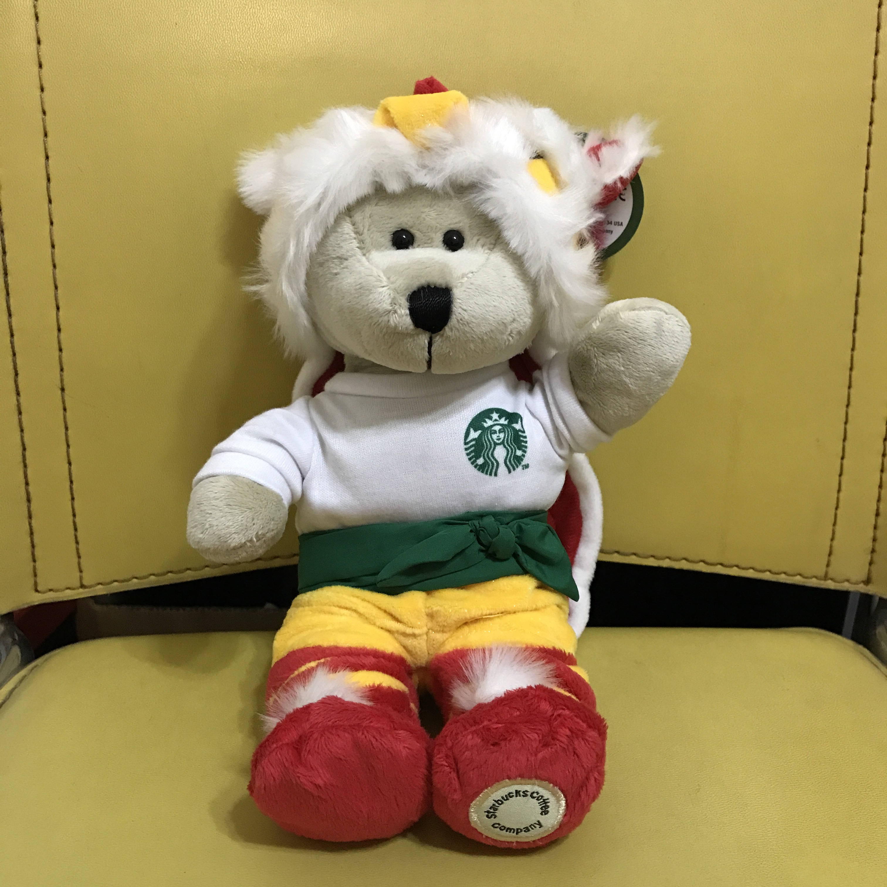 Spot Starbucks Small Bear bearista2017 Area Qualifies Hong Kong Lion Dance Lion Cubs