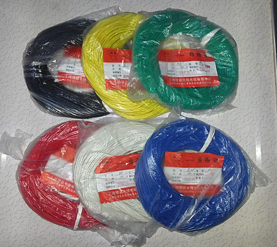 The whole roll of electronic connecting wire 0 2 square 12 strands of copper wire 80℃ 300V wire copper wire conductor