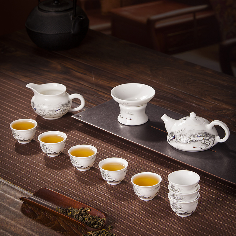 Jingdezhen ceramic tea set a complete set of snow scenery kung fu tea cup teapot fair keller gifts home