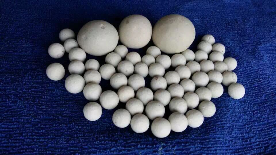 Professional supply Puporcelain ceramic ball grinding ball grinding ball ceramic pebble training wax mouth bird with egg