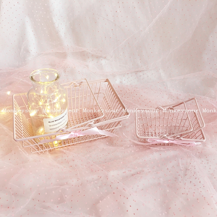 Teenage Girl Hearts Desk Swing Pieces Pink Iron Basket Pink butterfly knot iron basket Makeup Containing Basket Photo Background