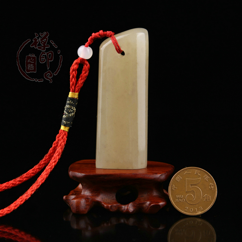 Seal Seal Seal Engraving Hard Pen Calligraphy Idle Chapter Custom Name Badge Collection Book Chapter Handmade Lettering Zhangshan Stone Material Tandong Stone