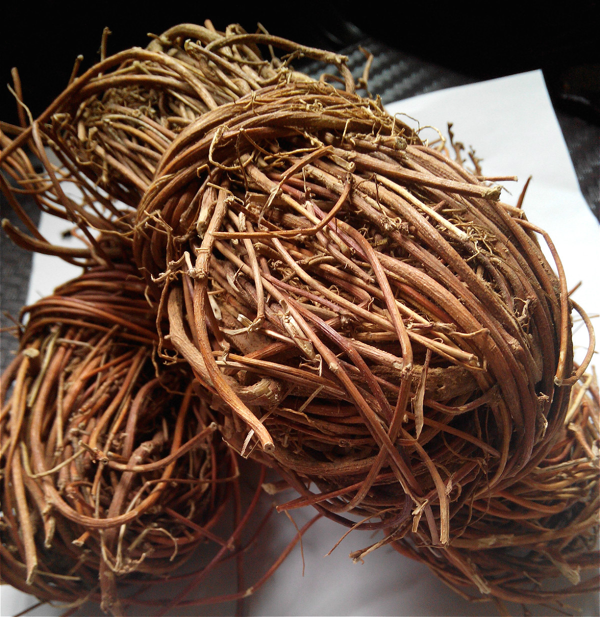 Guangdong Meizhou Hakka specialty chicken bone grass wild chicken bone grass dry goods soup Chinese herbal medicine 250g