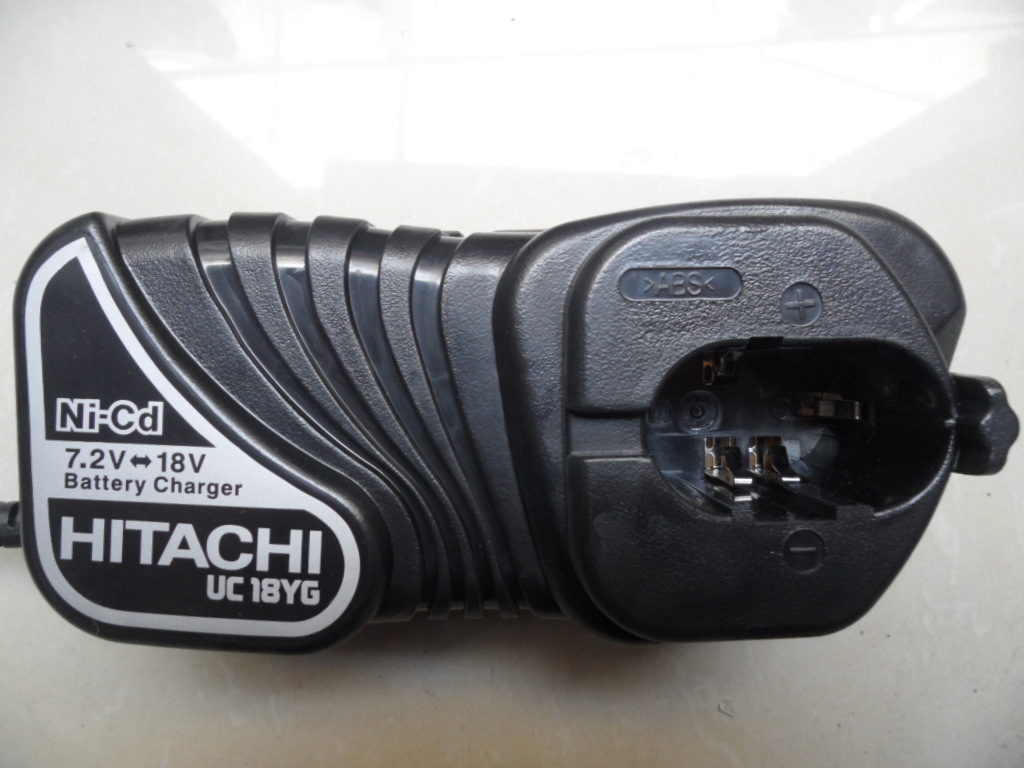 New Hitachi charging electric drill charger 7 2V -18V UC18YG