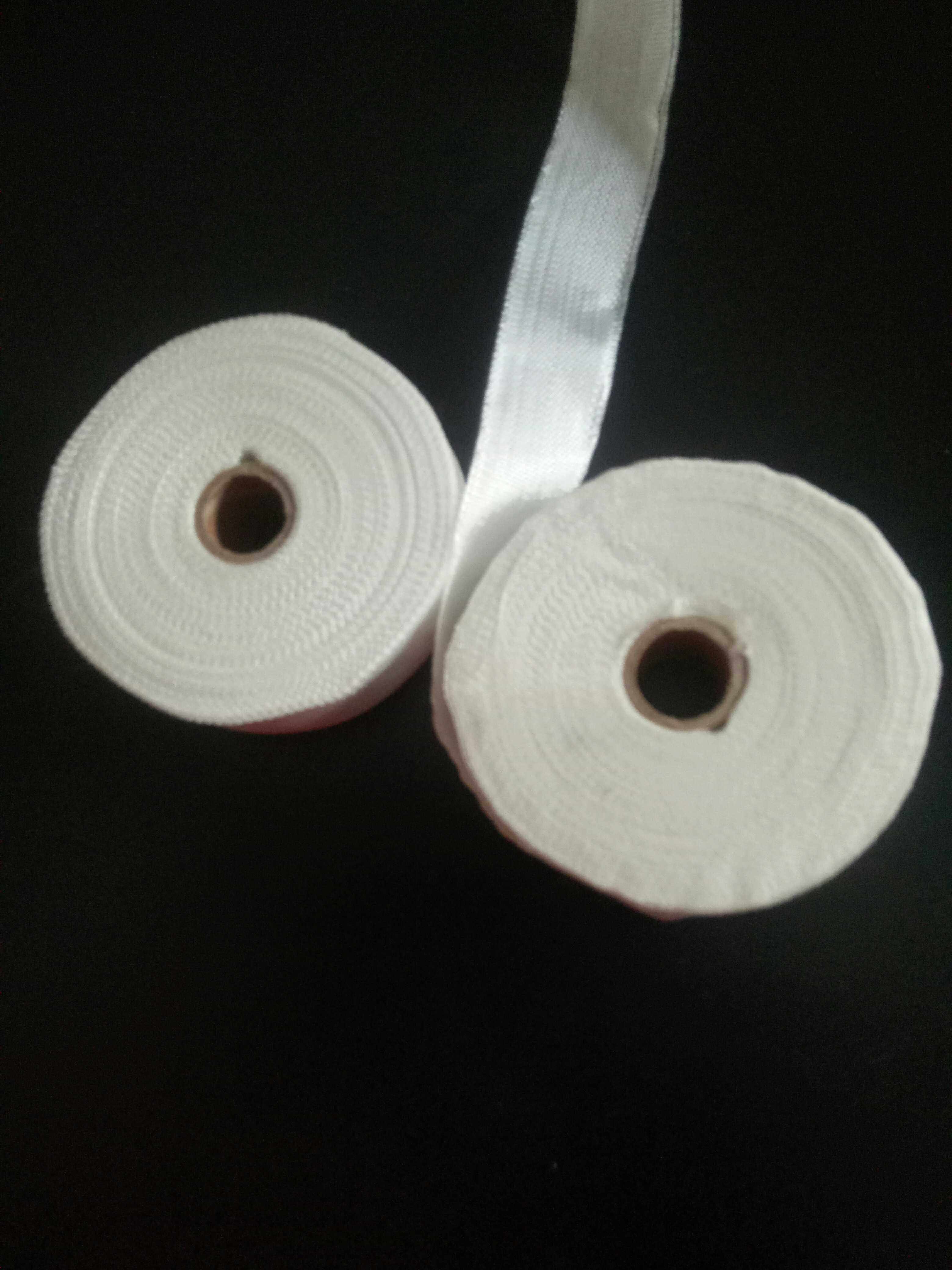 Glass fiber with high temperature resistant and alkali-free insulation with motor mechanism grip leather glass ribbon