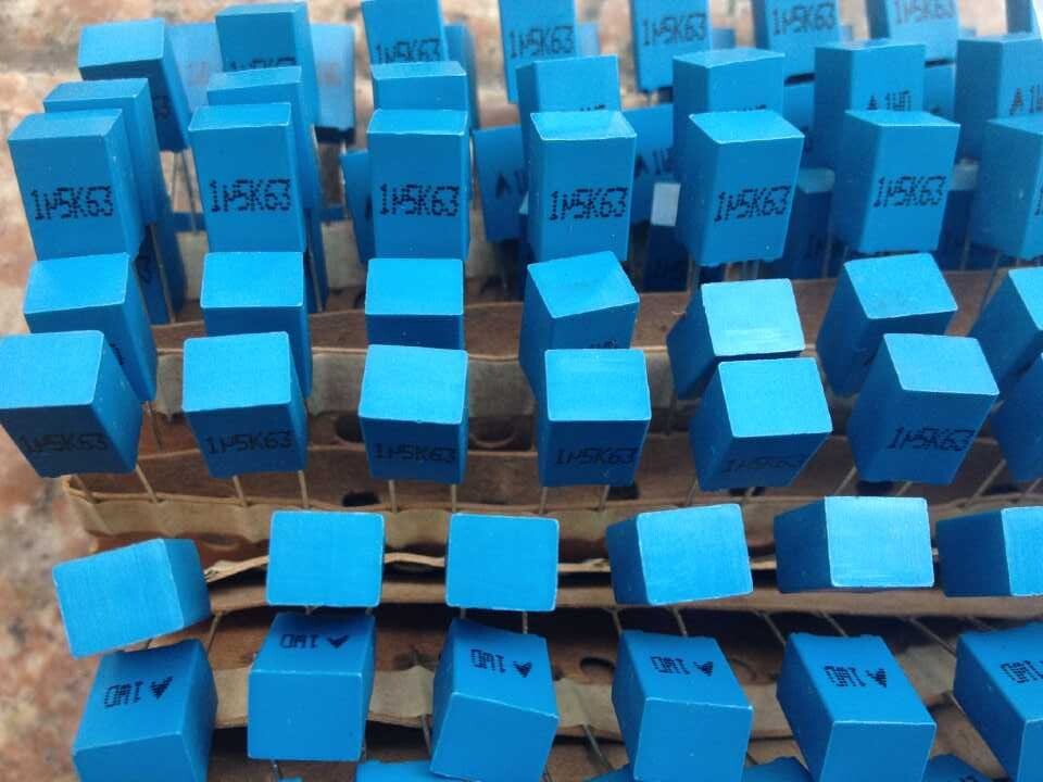 New EPCOS Siemens corrects film capacitor 1U5J K 155J K 63V 100V P5MM