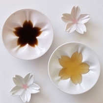 Japanese Jiugu Yaki Ceramic Mustard Sabi Sakura Shape Japanese Cuisine Sauce Sauce Plate Group