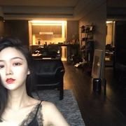 Gyokuu yếm ren đen