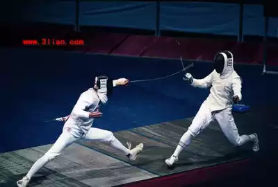 Fencing Equipment: Jianli Ji Sword Children's Epee Set