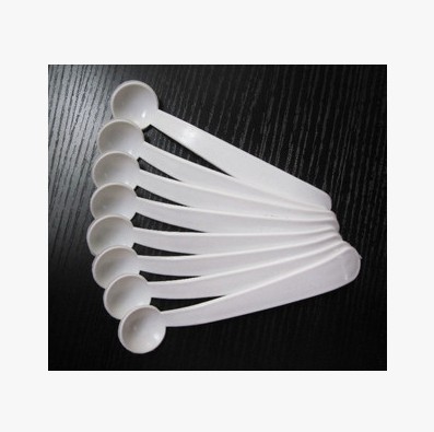 2g salt-limiting spoon measuring spoon dosage spoon salt control spoon 2g small spoon plastic small spoon 1 yuan 5 pieces