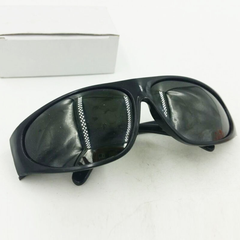 Mask electric welding electric welding glasses are good for electric welding welding glasses black white