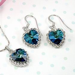 台湾官网直邮进口【伊饰晶漾】海洋之心晶钻套组