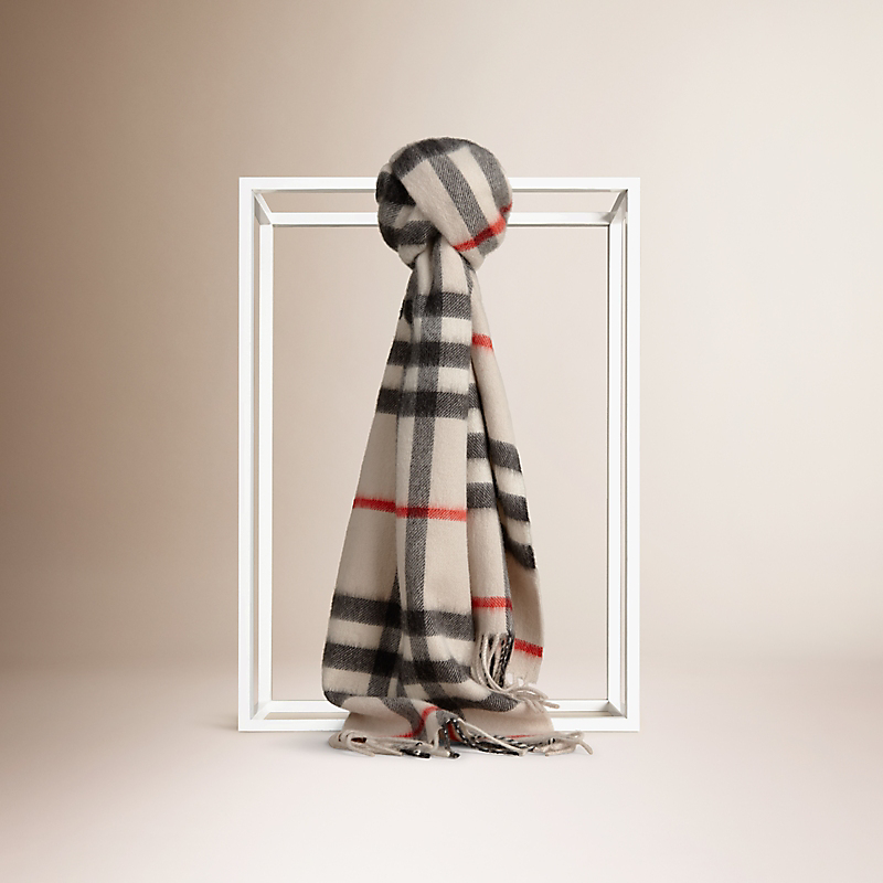 Burberry博柏利 Heritage格纹羊绒围巾 39233591