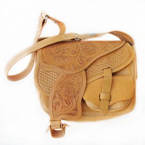 Handmade leather goods DIY leather carving arabesque carving saddle bag shoulder bag-541849-Beijing Leather Workshop