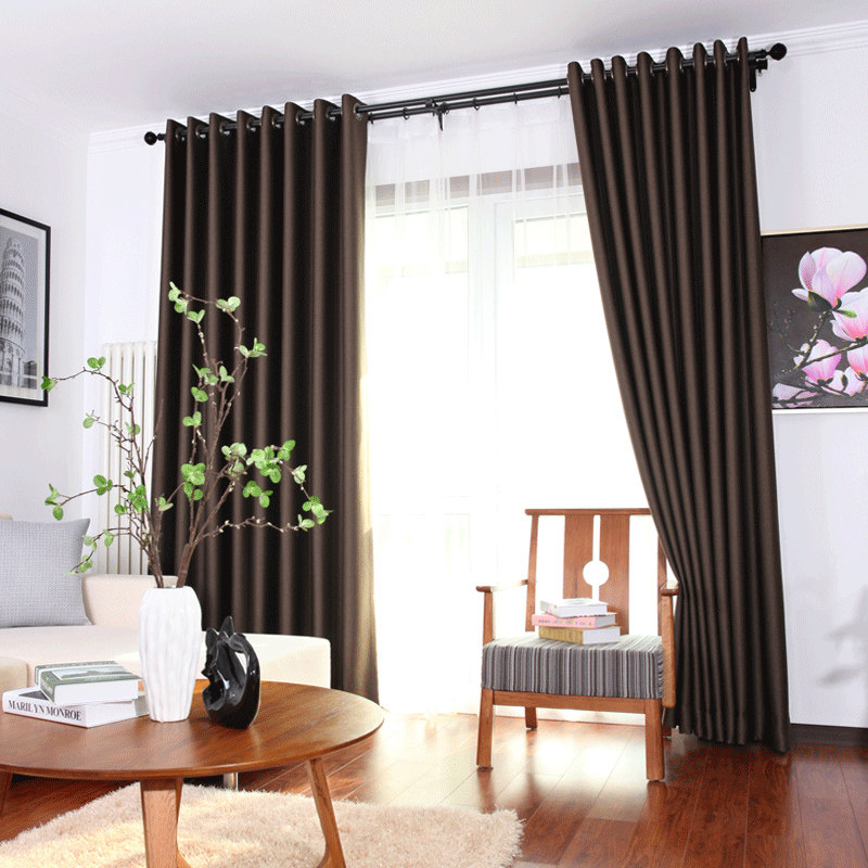 ��һ�ü�Լ�ִ���ɫ�ڹⴰ��CL09