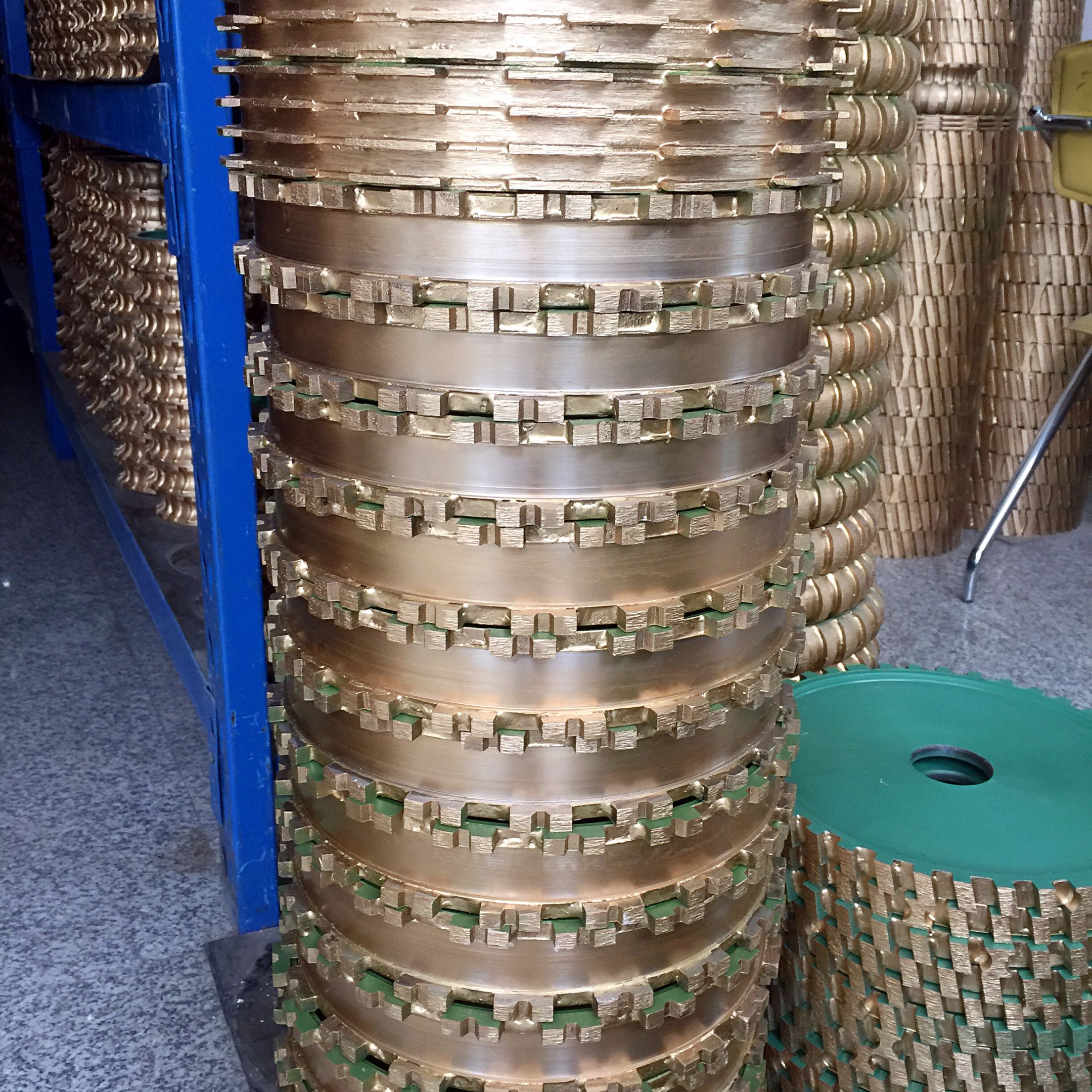 Marble granite tile slotted grinding wheel line wheel square slot 4 cm 2 slot sintering wheel drawing wheel