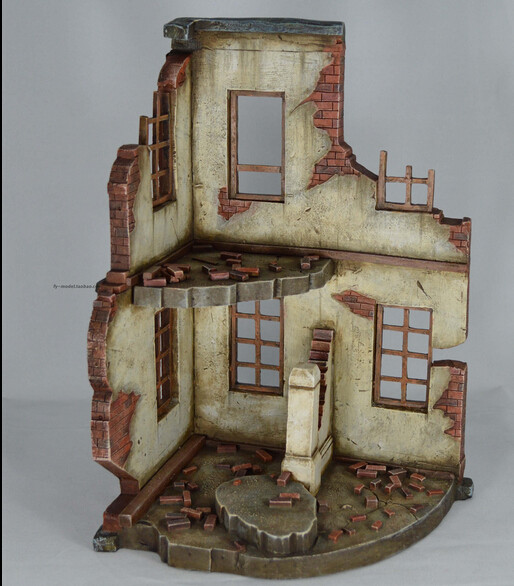 FOV 1:30 1:32 1:35 World War II Street corner ruins finished model with old culture