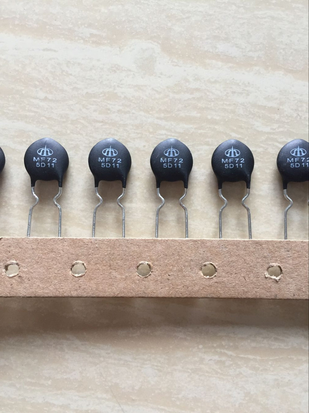 Thermistor MF72 5D11 Thermistor Resistor MF72 Thermistor 5D11 Resistor