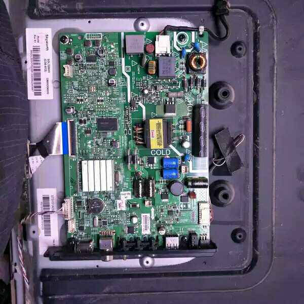 Original Skyworth 32E3000 32E361S 32x3 motherboard 5800-A9R020-0P30 with various screens