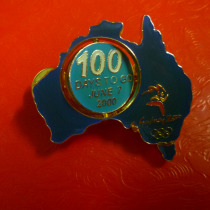 Sydney 2000 Badge Countdown 99-100 Days Map Alien Rotating Torch