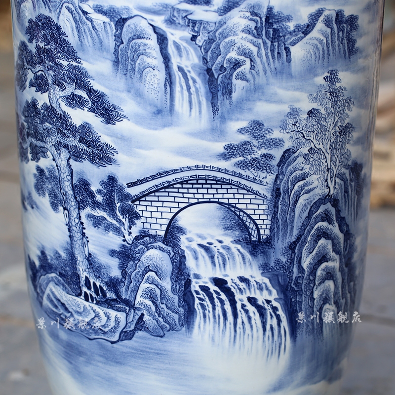 Jingdezhen ceramics has a long history of large blue and white porcelain vase and sitting room adornment porcelain furnishing articles