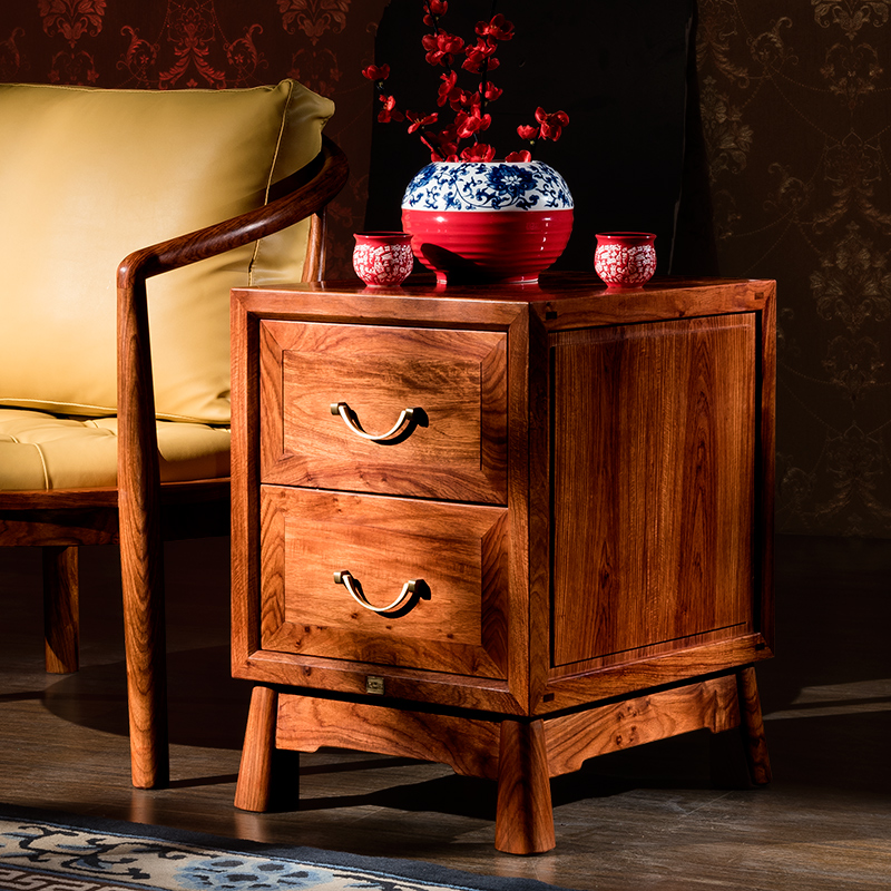 ����������ʽȫʵľ���м�