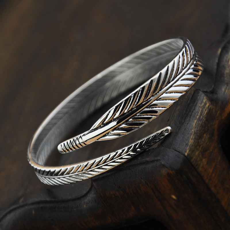 Classic Miao Yin Xuan Yu bracelet new couple bracelet fashion creative men and women open handmade feather bracelet