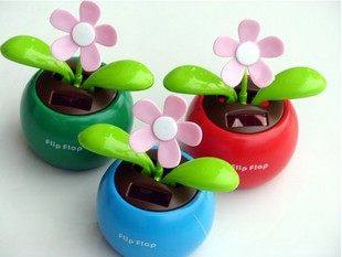 太阳能自动摇摆太阳花/太阳能会动苹果花 汽车饰品 汽车摆件摆设