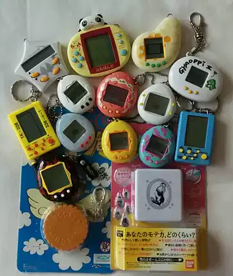 Foreign Japanese electronic pet machine game console handpiece Takaji song rare medieval machine nostalgic insect when he was a child