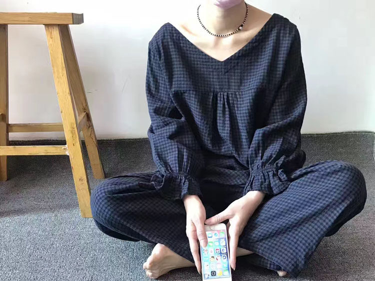 靠谱 原创复古棉麻格子套装女春装两件套花瓣袖T恤休闲九分裤子