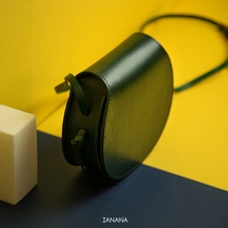 Three bananas original design minimalist crossbody personalized womens bag casual shoulder plant tanned saddle leather bag