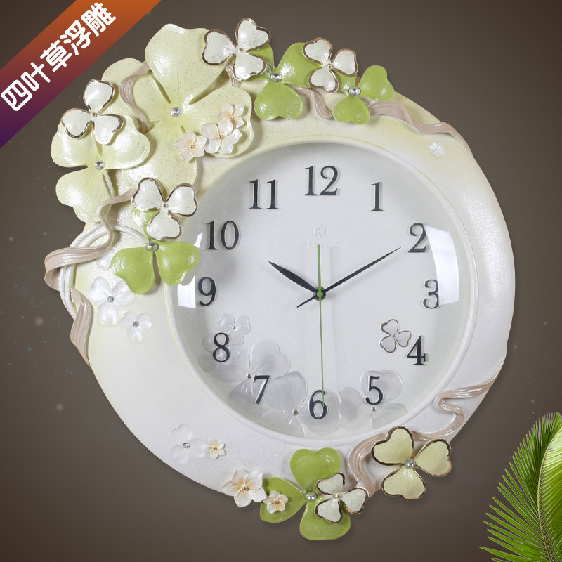 Clear Cabin Large Size Lucky Four Leaf Grass Minimalist Creative Relief Muted Hanging Bell Living Room Solid Hung Table Quartz Decoration-Taobao