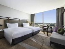 Sofitel Sydney Darling Harbour Superior room