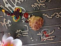 Factory direct sales of sandalwood from Laoshan India lotus seeds fish leaping over the dragons door car bag hanging key pendant