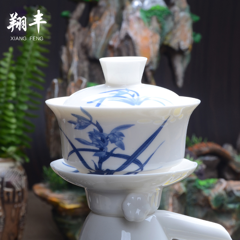 Xiang feng anti hot all of a complete set of semi - automatic tea set and exquisite blue and white porcelain kunfu tea